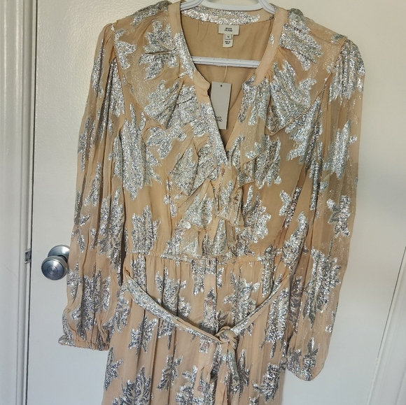 Dress - Picture 2 of 4